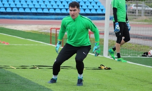 Голкипер молодежной сборной Казахстана покинул свой клуб