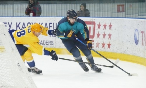 Белозеров стал автором сотой шайбы «Торпедо» в сезоне ВХЛ