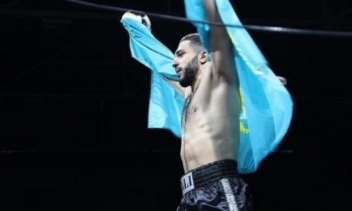 Казахстанского боксера после яркой победы нокаутом опустили в рейтинге на 63 места
