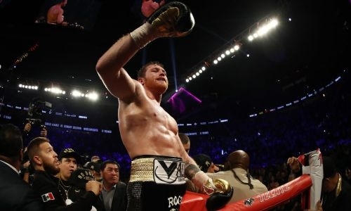 Головкин? Известный инсайдер раскрыл имя следующего соперника «Канело»