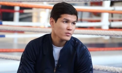 «Не хотели, чтобы я стал боксёром». Елеусинов рассказал о детстве и брате