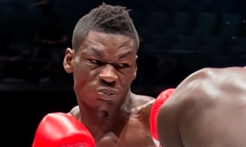 Побитый Канатом Исламом боксер защитил титул чемпиона WBO