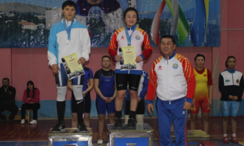 Бронзовый призер Олимпиады-2012 выиграла международный турнир по тяжелой атлетике в Кокшетау