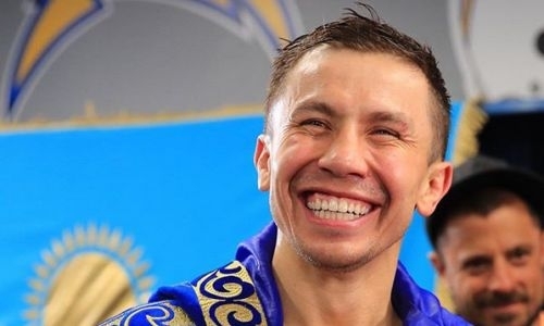 Геннадий Головкин на двух языках и видео поздравил казахстанцев с Новым годом