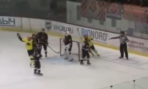 Видеообзор матча ВХЛ «Молот-Прикамье» — «Сарыарка» 1:4