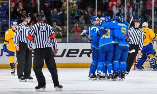 Видеообзор матча МЧМ-2018 Швеция — Казахстан с 52 сейвами Каратаева и шайбой Муратова 