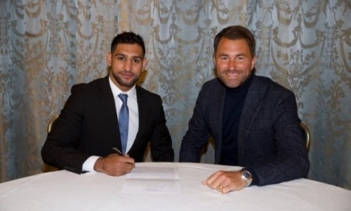 Амир Хан выбирает между экс-соперником Головкина и обещавшим «размазать» Елеусинова чемпионом