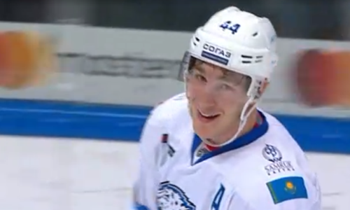 Обвёл двоих и забросил. Видео шайбы Дица в матче со «Спартаком»