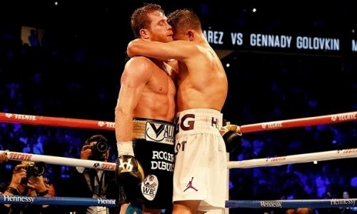 «Смотрел бы такие бои постоянно!». Второй поединок Головкин — «Канело» назвал лучшим в 2018 году