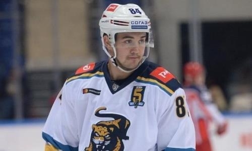 «Надо было прогрессировать и двигаться дальше». Форвард из КХЛ высказался о смене казахстанского гражданства