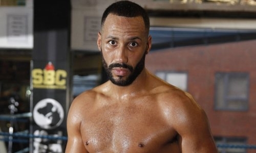 Бросавший вызов Головкину боксер передумал уходить на пенсию ради боя за титул чемпиона мира