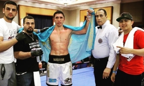 Непобежденный казахстанец побил соперника с 16 победами в США