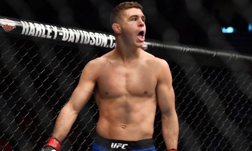 Американский боец UFC высмеял Макгрегора после его поражения Нурмагомедову на «нефартовой» арене Головкина