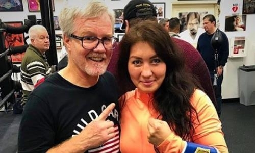 Казахстанская «GGG среди женщин» встретилась с легендарным тренером