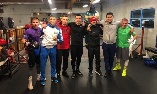 Казахстанские нокаутеры тренируются в зале Василия Ломаченко