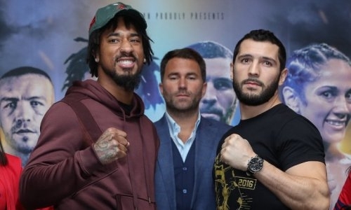 Прямая трансляция боя Деметриус Андраде — Артур Акавов за титул в весе Головкина