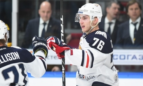 «Совершенно другая игра». Форвард «Металлурга» сравнил матч против «Барыса» с плей-офф