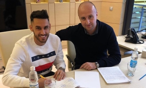 «Предложение, от которого невозможно отказаться». Польское СМИ поделилось подробностями перехода легионера в «Кайрат»