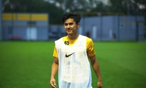 Российский клуб креативно представил казахстанского футболиста