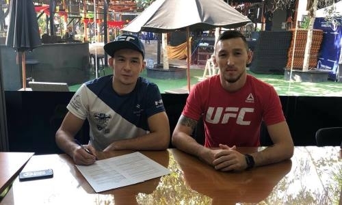 Казахский боец официально анонсировал свой второй бой в UFC