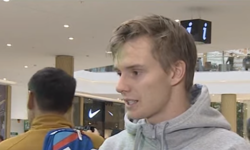 Ведущие теннисисты провели мастер-класс для детей в Астане