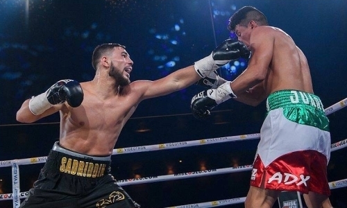 20-летний казахстанский нокаутер показал видео лучших моментов своего боя за титул WBC