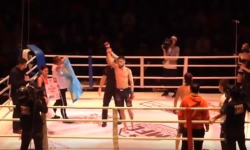 Видео полного боя, или Как казахстанский боец наказал монгола за подлый поступок перед его публикой
