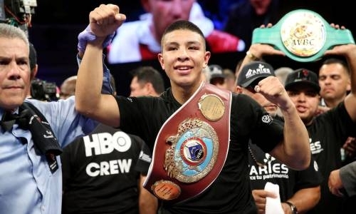 Бросавший вызов Головкину чемпион мира решил подраться с новым обладателем пояса Ислама