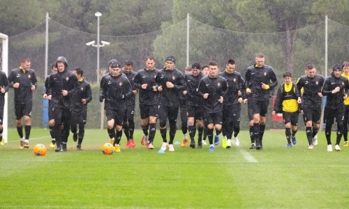 Фоторепортаж с тренировки «Кайрата» на УТС