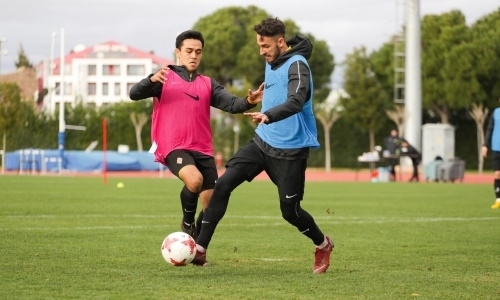 Фоторепортаж с тренировки «Кайрата» на УТС в Турции