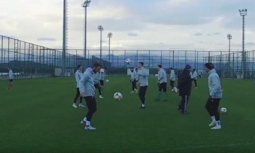 Видео вечерней тренировки «Тобола» в Турции