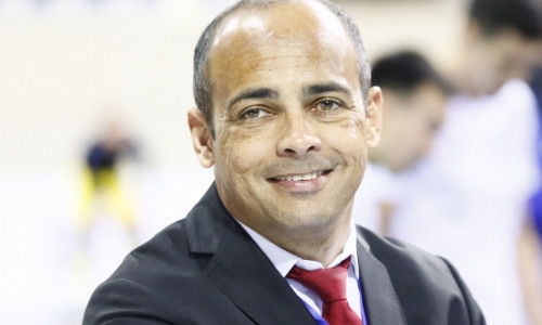 «Результат хороший, но мы далеки от идеала». Наставник сборной Казахстана отметил игру вратаря