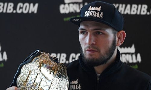 Нурмагомедов назвал дату и соперника по титульному бою после победы над Макгрегором на «нефартовой» арене Головкина