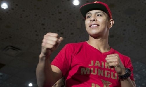 Названы преимущества небитого чемпиона мира над Головкиным