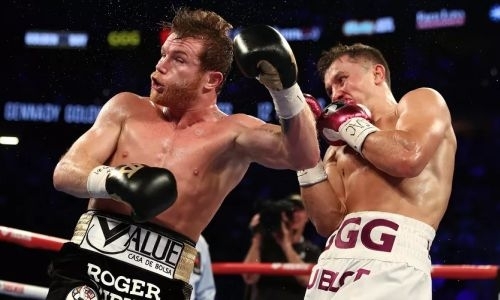 То, что не удалось Головкину. Джейкобсу подсказали, как нокаутировать «Канело»