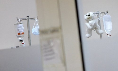 «В коме, удалили часть черепа». На юного хоккеиста упали ворота в Астане