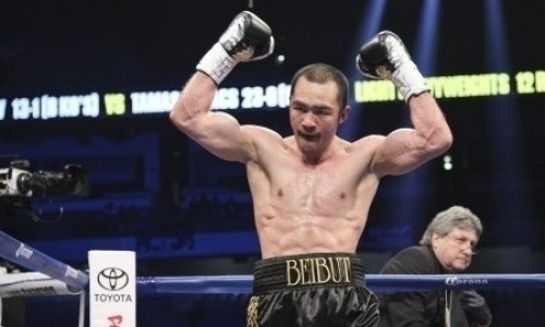 Стал известен гонорар Шуменова за бой с «временным» чемпионом WBA