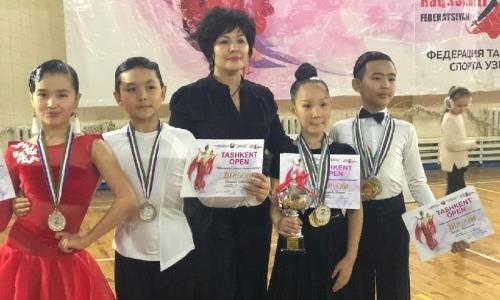 Акмолинские танцоры стали победителями международного турнира в Узбекистане