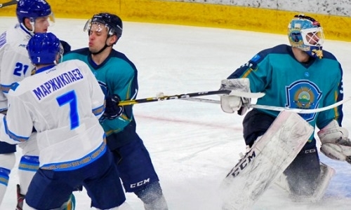 Чемпион мира по боксу поучаствовал в голе в ворота бывшего голкипера «Питтсбурга» в матче чемпионата РК