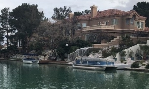 Чемпион мира из Казахстана продает дом в Лас-Вегасе почти за 5 миллионов долларов