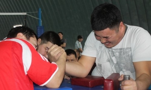 Три мангистауских спортсмена представят регион на чемпионате РК по пара-армрестлингу