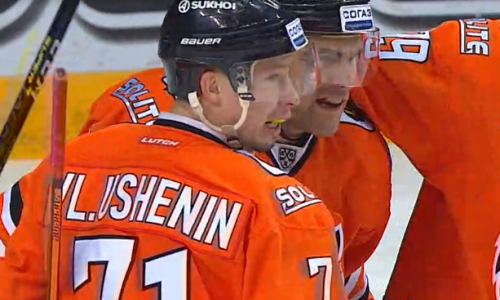 Видеобзор матча КХЛ «Амур» — «Барыс» 2:0