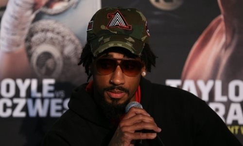 Промоутер чемпиона мира оценил вероятность его боя с Головкиным