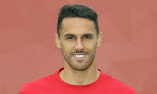 «Не знаю, сколько он получил ударов по лицу». У футболиста «Кайрата» челюсть не сломана, нос под вопросом