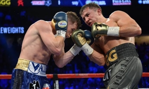 «Дважды побил». Джейкобс назвал победителя двух боев Головкина и «Канело»