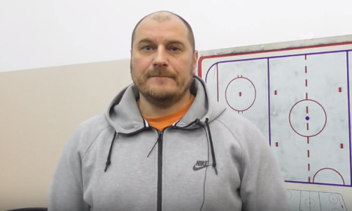 «Самое главное — реализовали голевые моменты». Наставник «Алтая» — о матчах с «Кузнецкими Медведями»