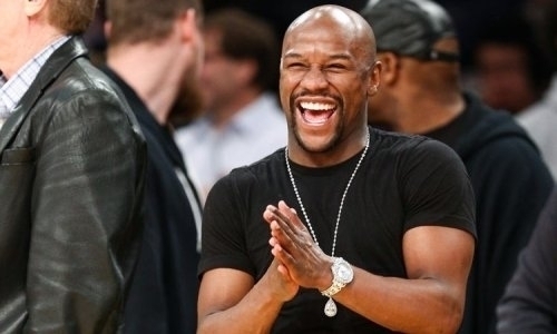 Мэйвезер ответил на предложение обидчика Головкина провести бой за полтора миллиарда долларов