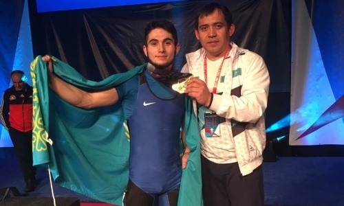 Юный казахстанский тяжелоатлет завоевал «золото» с мировым рекордом в Лас-Вегасе