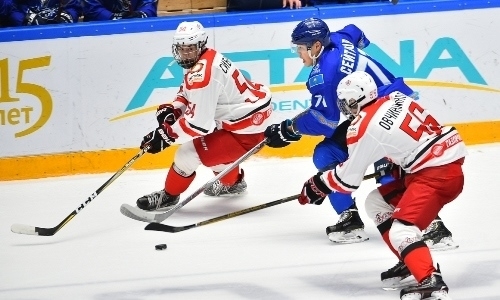 Букмекеры уверены в поражении «Снежных Барсов» в матче плей-офф МХЛ с «Авто»