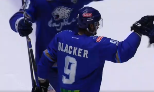 Видео шайбы Блэкера в матче полуфинала плей-офф КХЛ «Барыс» — «Авангард»